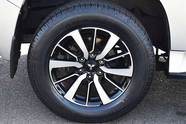 2016 Mitsubishi Pajero Sport GLS QE