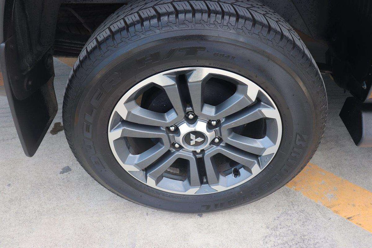 2022 Mitsubishi Triton GLS MR 4X4