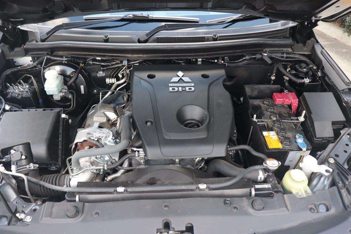 2022 Mitsubishi Triton GLS MR 4X4