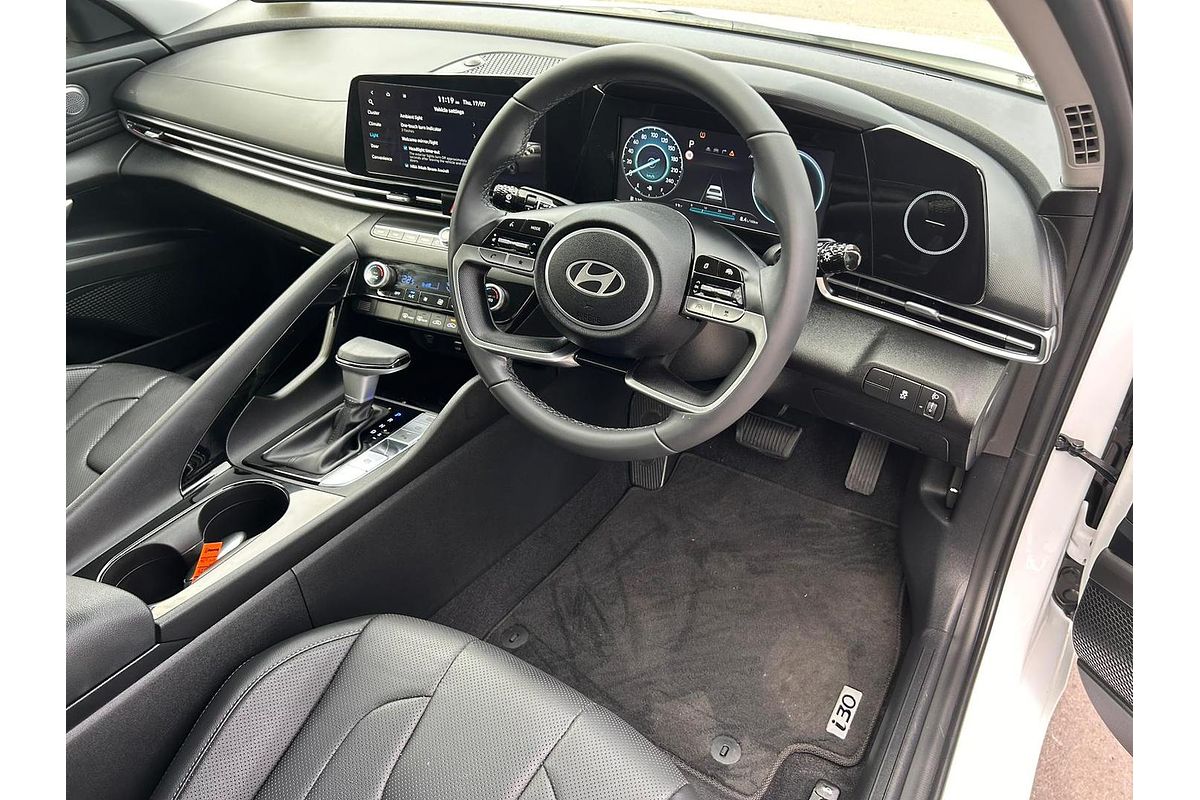 2024 Hyundai i30 Elite CN7.V2