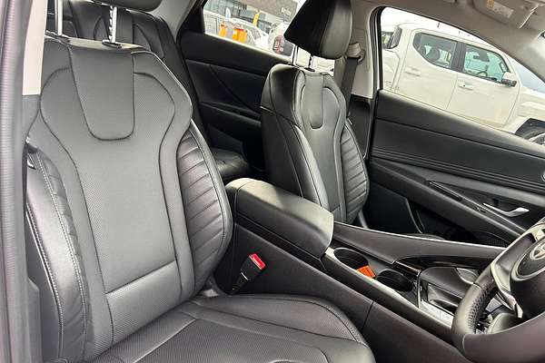 2024 Hyundai i30 Elite CN7.V2