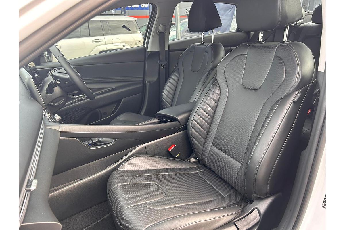 2024 Hyundai i30 Elite CN7.V2