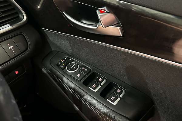 2016 Kia Sorento SLi UM