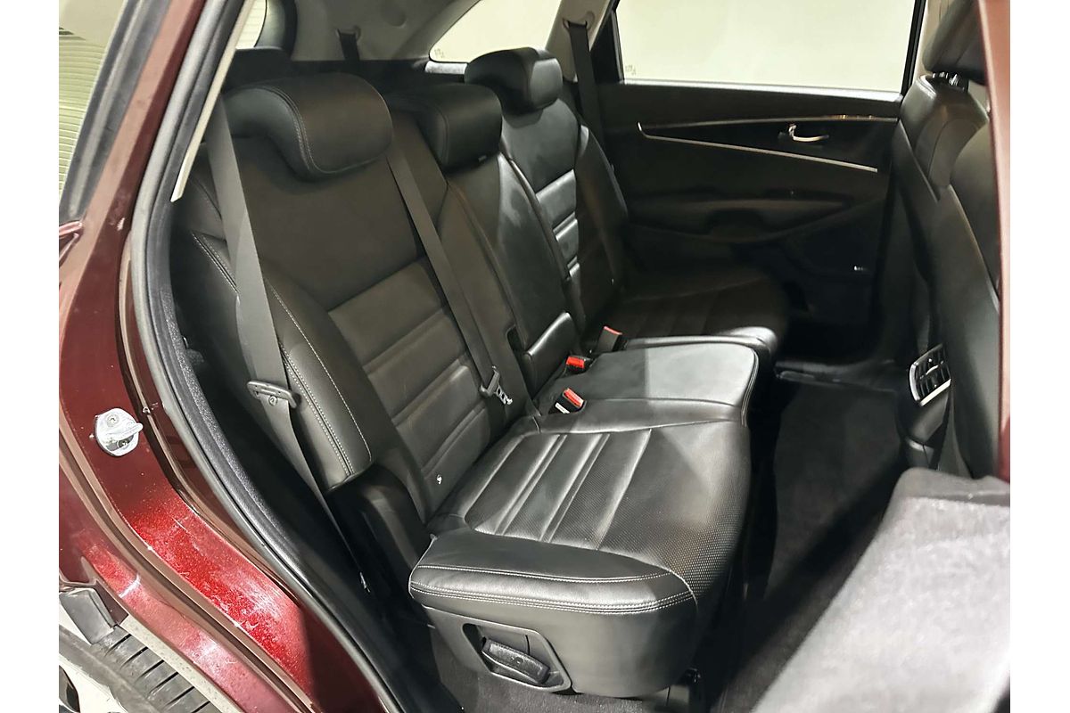 2016 Kia Sorento SLi UM