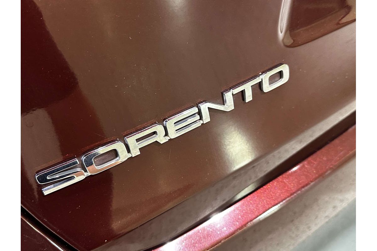 2016 Kia Sorento SLi UM