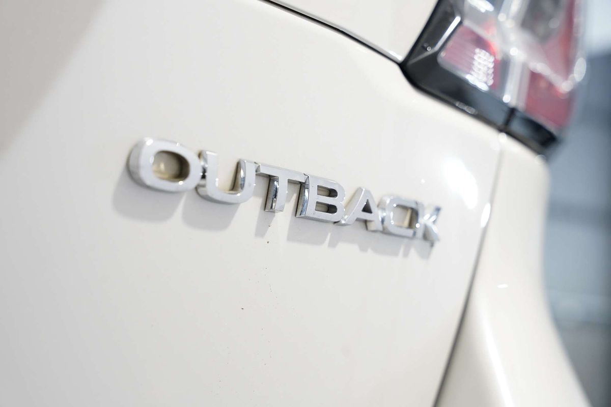 2022 Subaru Outback AWD 6GEN