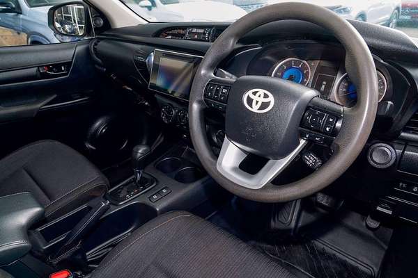 2020 Toyota Hilux SR GUN126R 4X4