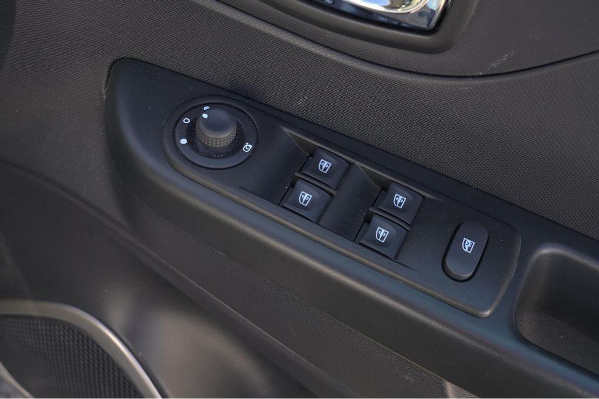 2016 Renault Captur Expression J87