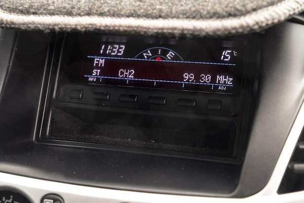 2010 Mitsubishi Triton GLX-R MN 4X4