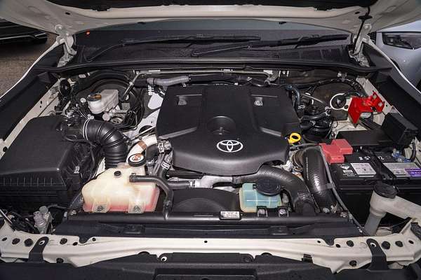 2021 Toyota Hilux SR GUN126R 4X4