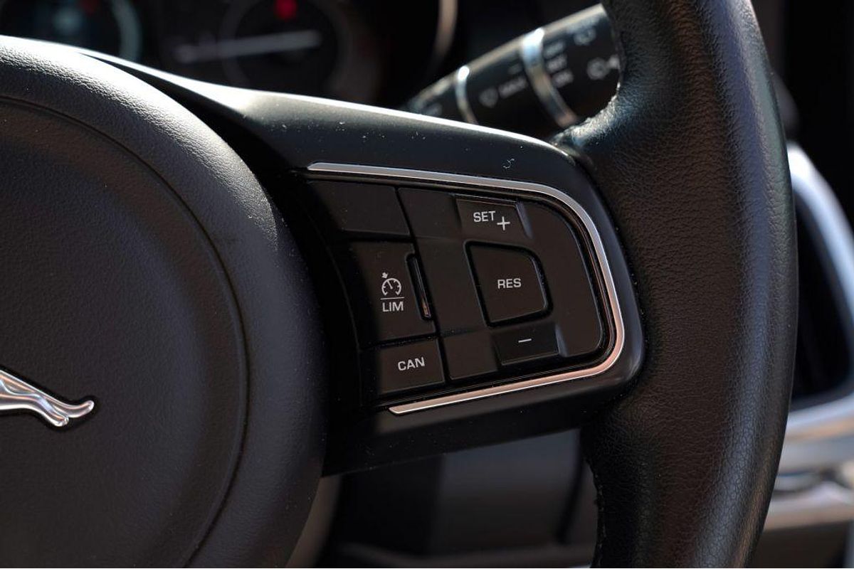 2018 Jaguar E-PACE D150 S X540