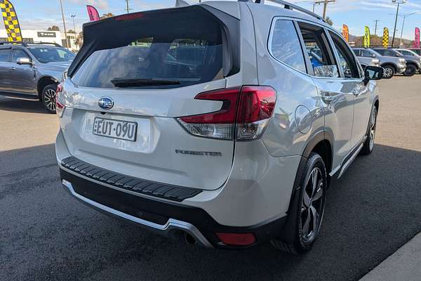 2020 Subaru Forester 2.5i-S S5