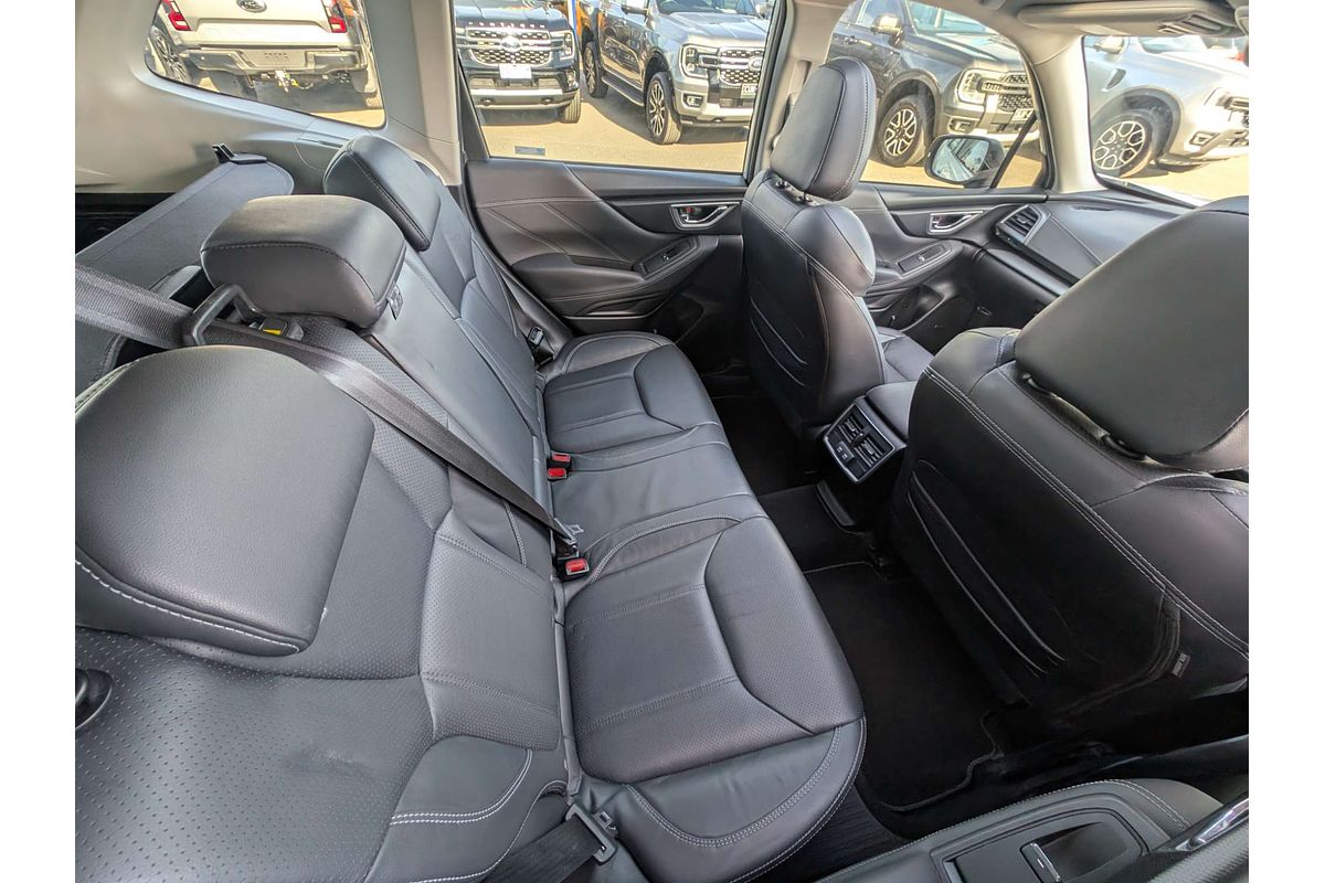 2020 Subaru Forester 2.5i-S S5