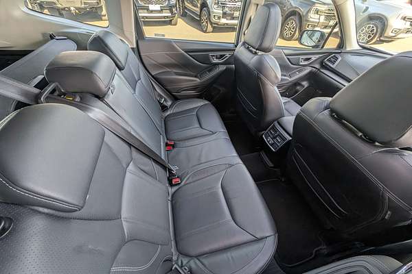 2020 Subaru Forester 2.5i-S S5