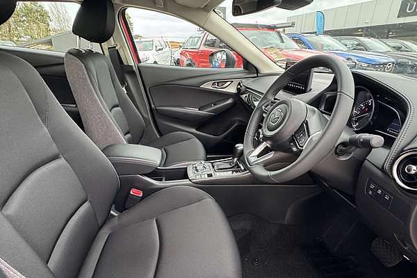2025 Mazda CX-3 G20 Pure DK