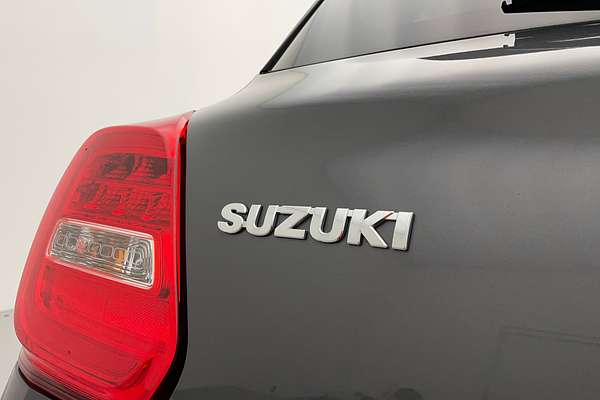 2023 Suzuki SWIFT GL NAVI AZ SERIES II