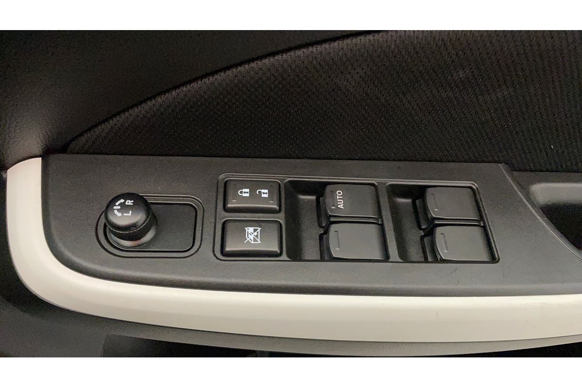 2023 Suzuki SWIFT GL NAVI AZ SERIES II