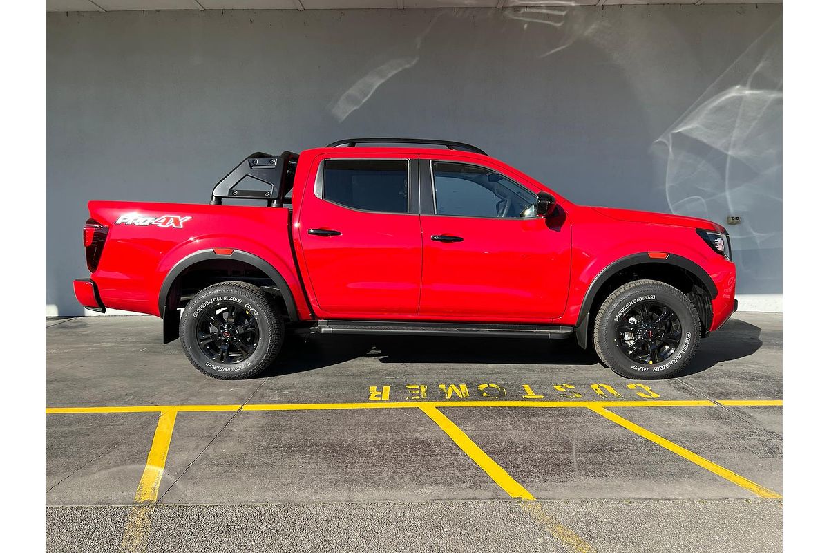 2025 Nissan Navara PRO-4X D23 4X4