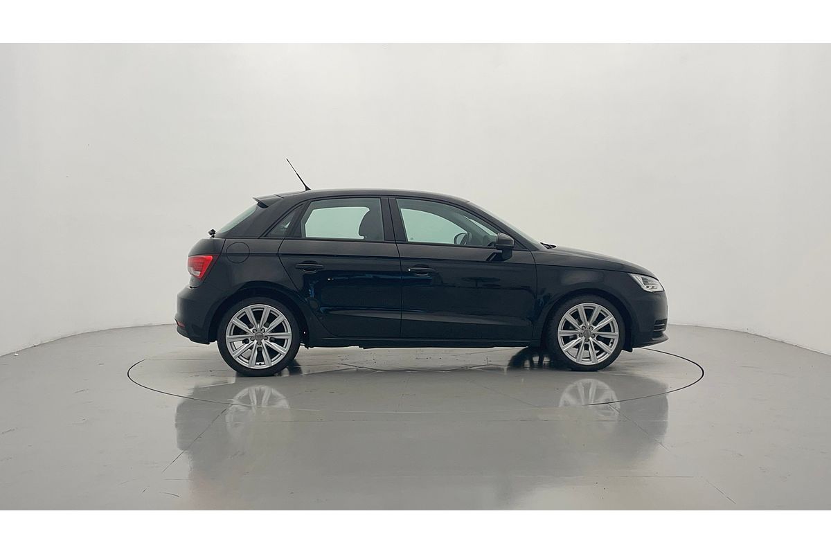 2016 Audi A1 8X