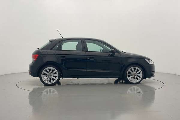 2016 Audi A1 8X