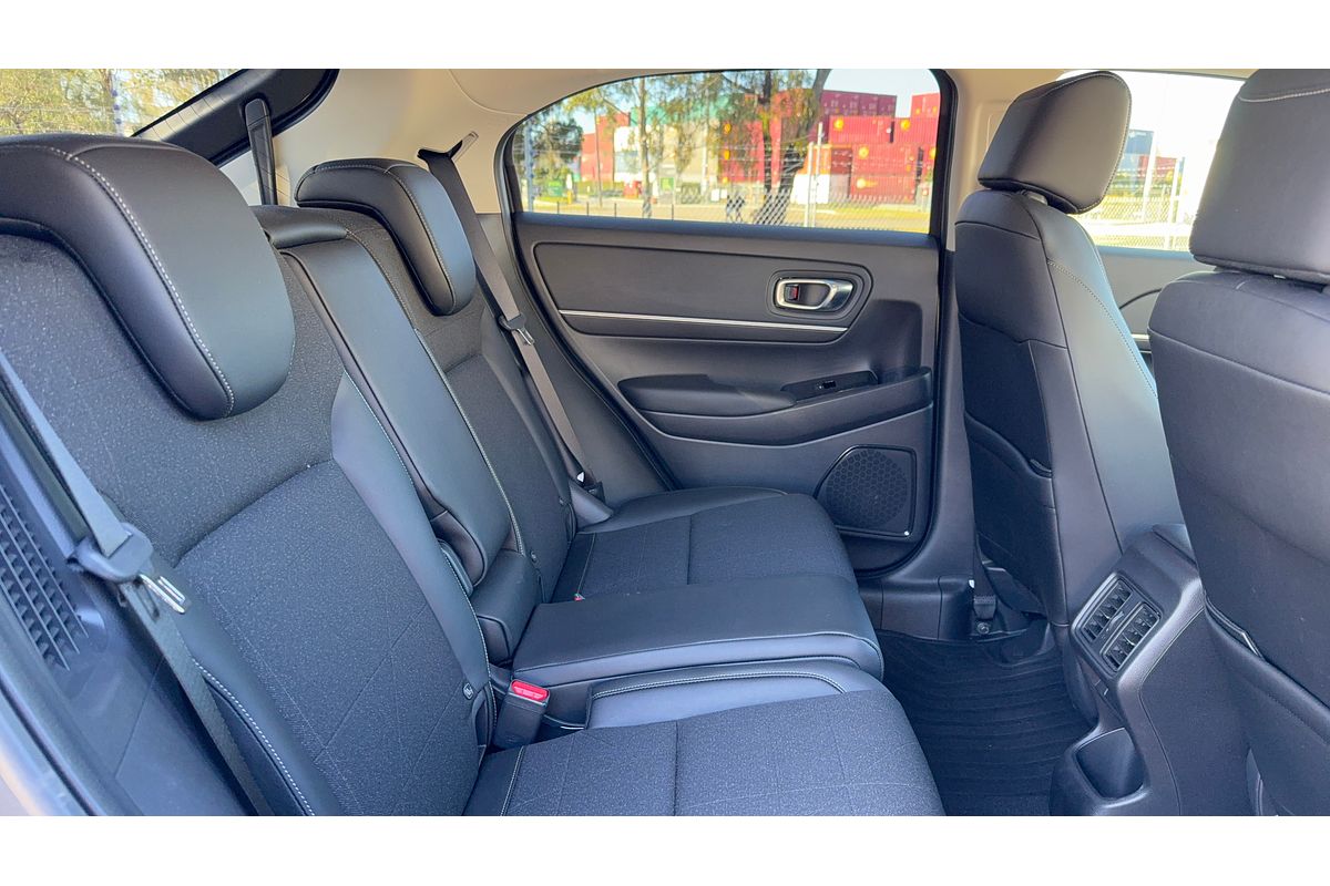 2023 Honda HR-V e:HEV L