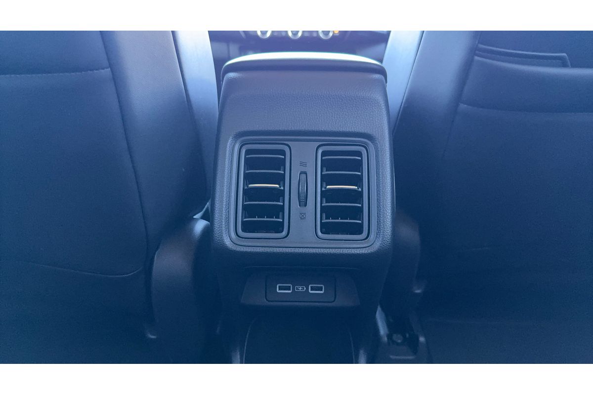 2023 Honda HR-V e:HEV L