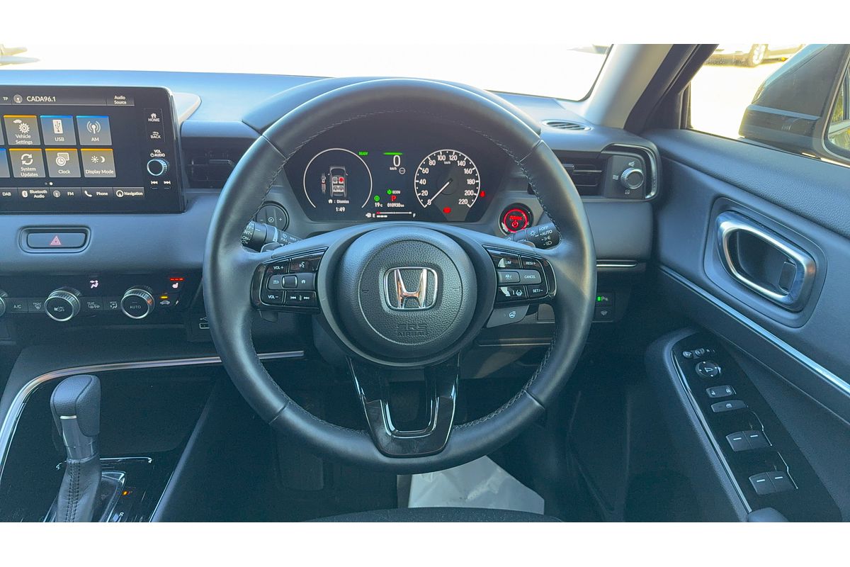 2023 Honda HR-V e:HEV L