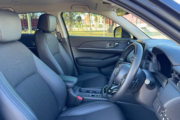 2023 Honda HR-V e:HEV L