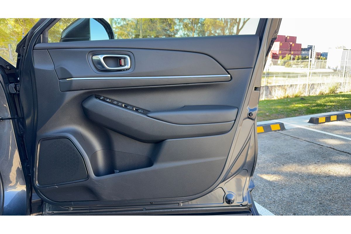 2023 Honda HR-V e:HEV L