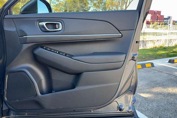 2023 Honda HR-V e:HEV L