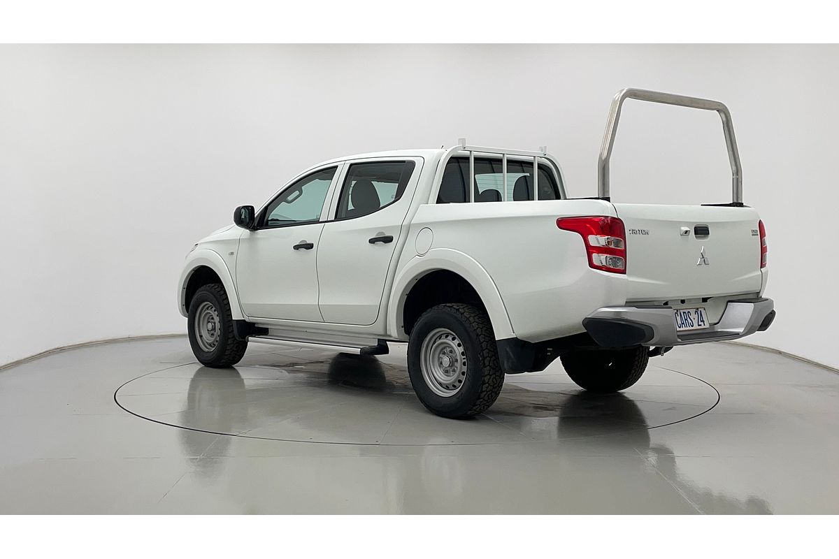 2017 Mitsubishi Triton GLX MQ 4X4