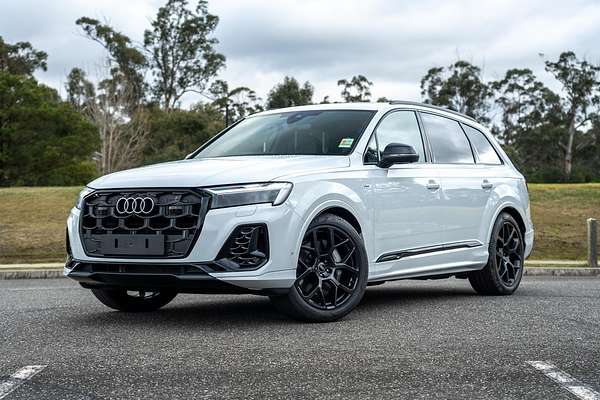 2025 Audi Q7 50 TDI S line 4M