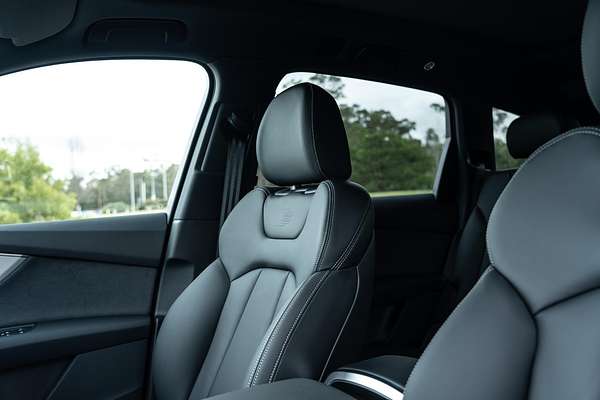 2025 Audi Q7 50 TDI S line 4M