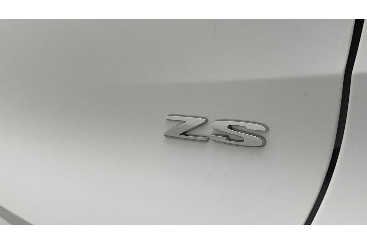 2021 MG ZS Essence AZS1