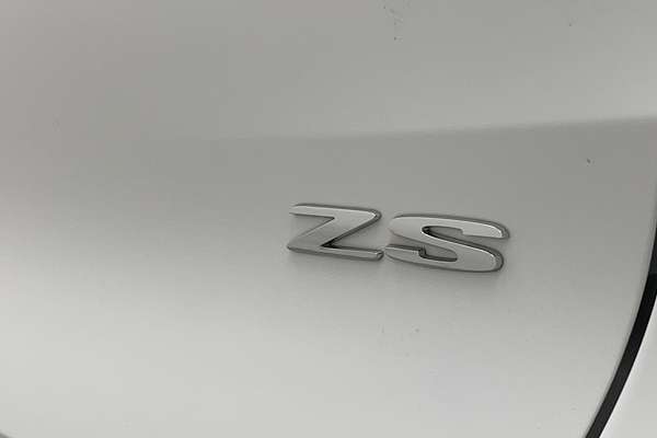 2021 MG ZS Essence AZS1
