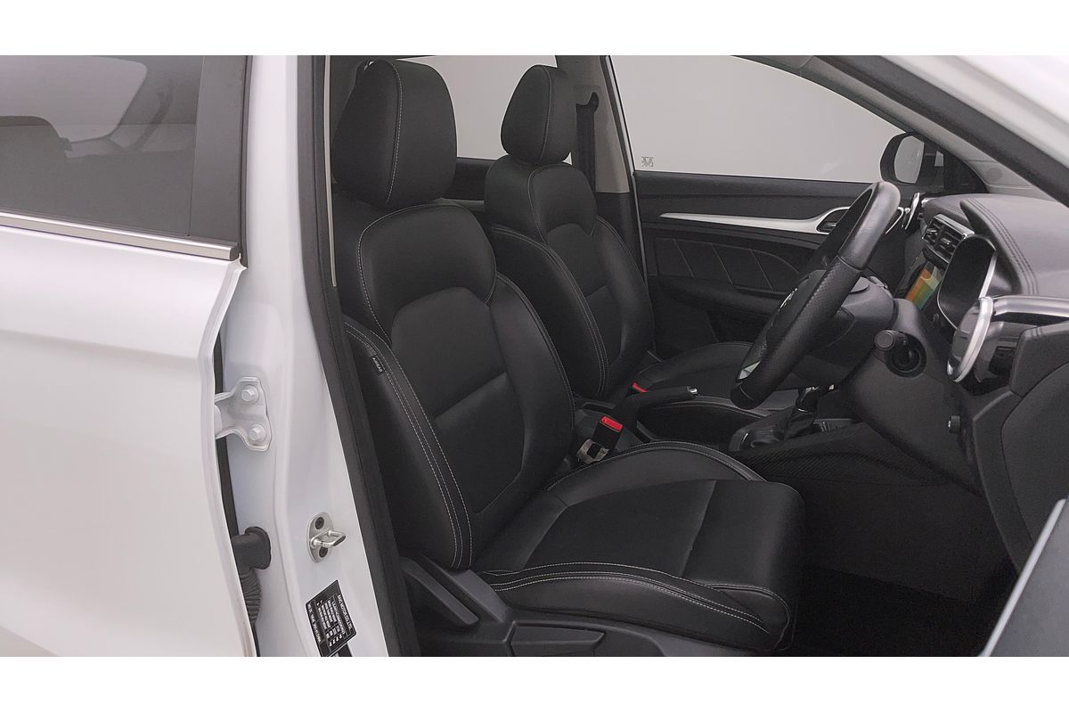 2021 MG ZS Essence AZS1