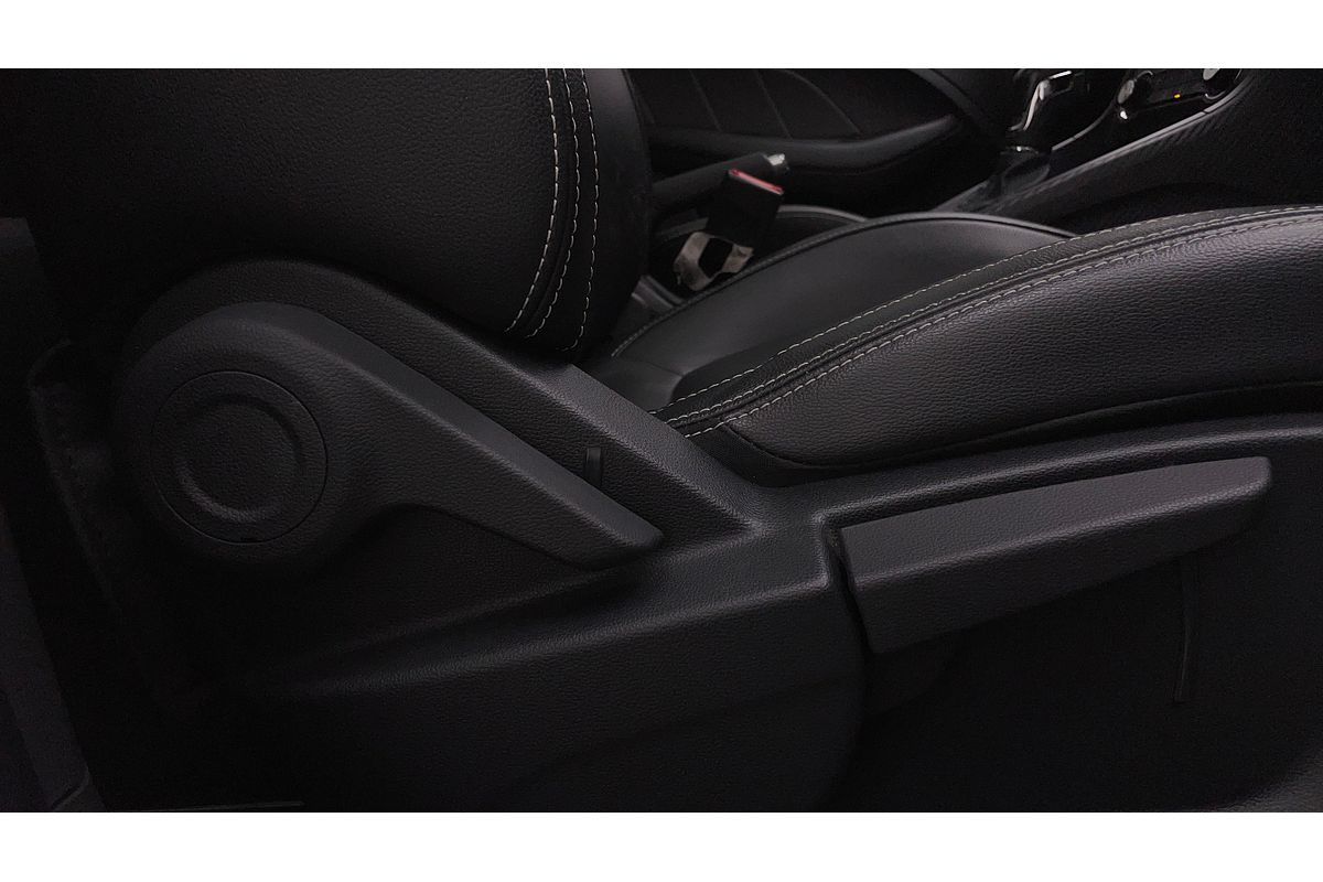 2021 MG ZS Essence AZS1