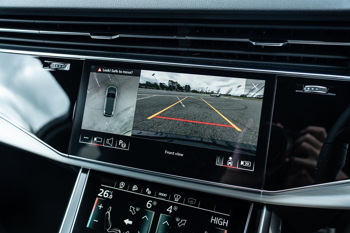 2025 Audi Q7 50 TDI S line 4M
