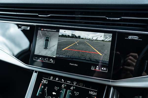 2025 Audi Q7 50 TDI S line 4M