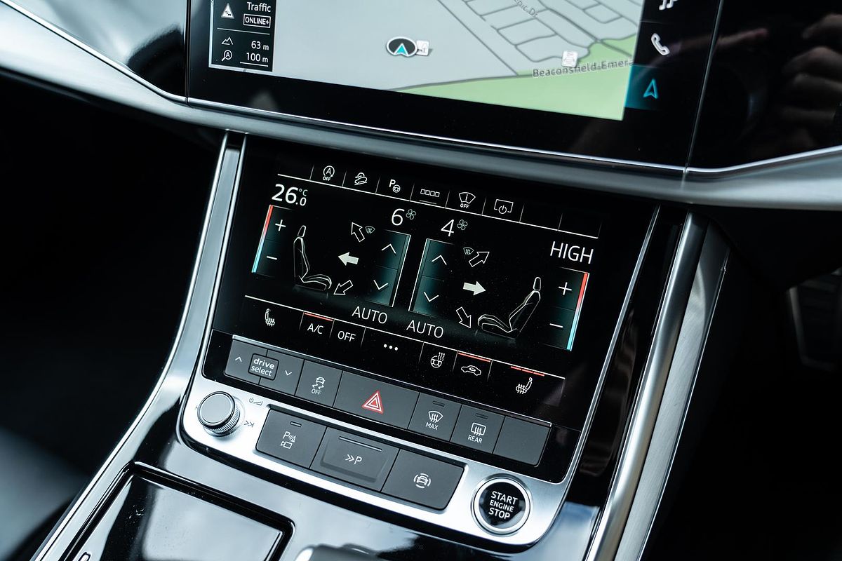 2025 Audi Q7 50 TDI S line 4M