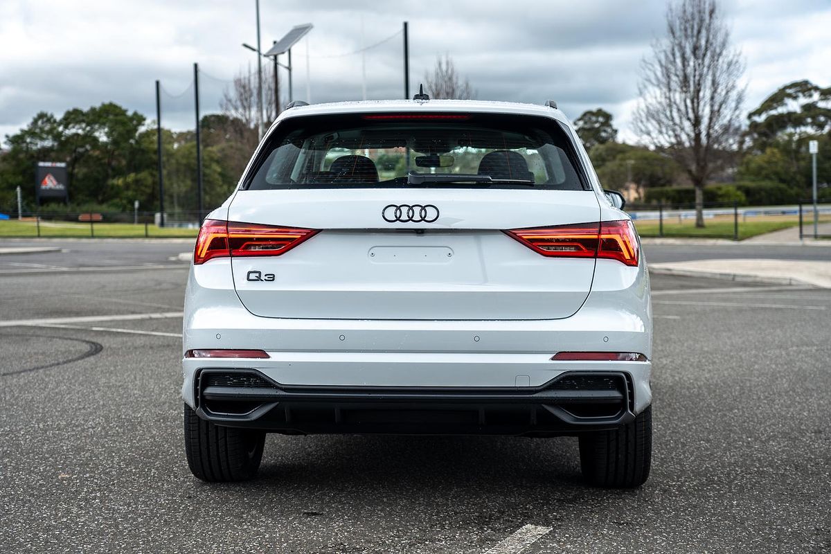 2025 Audi Q3 35 TFSI F3