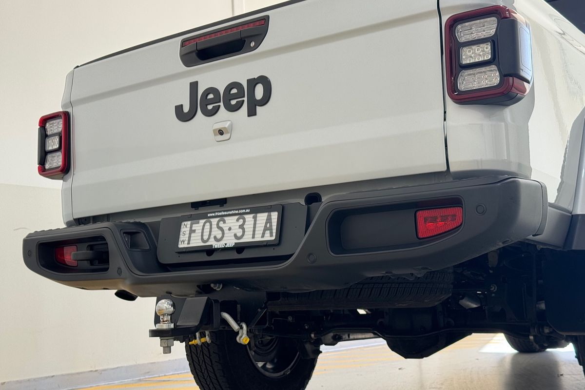 2023 Jeep Gladiator Night Eagle JT All Wheel Drive
