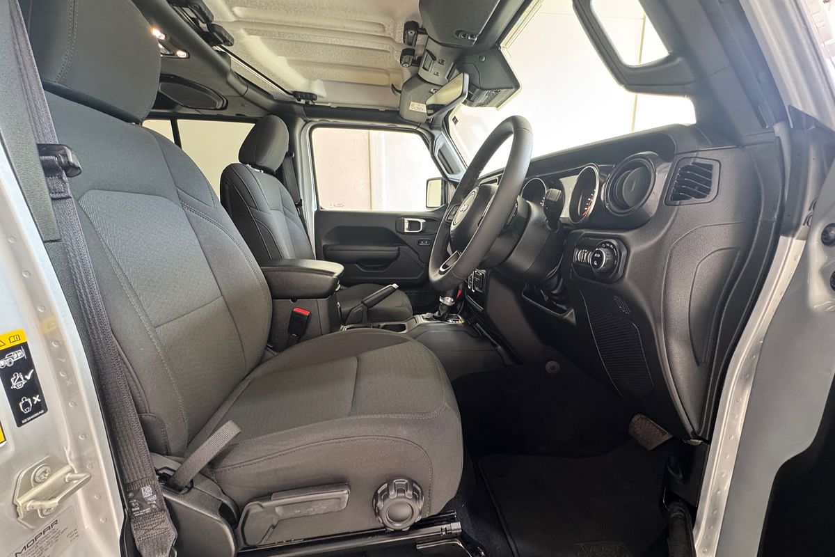 2023 Jeep Gladiator Night Eagle JT All Wheel Drive