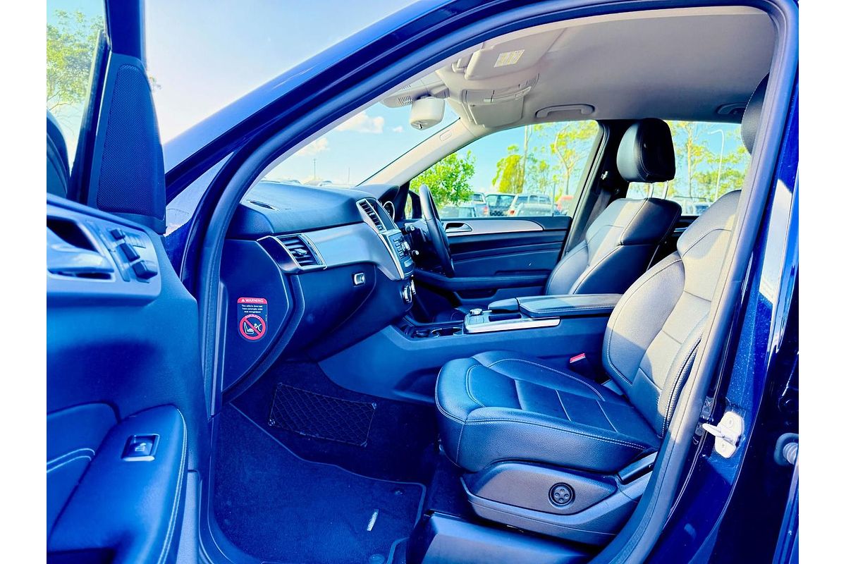 2013 Mercedes-Benz M-Class ML250 BlueTEC W166