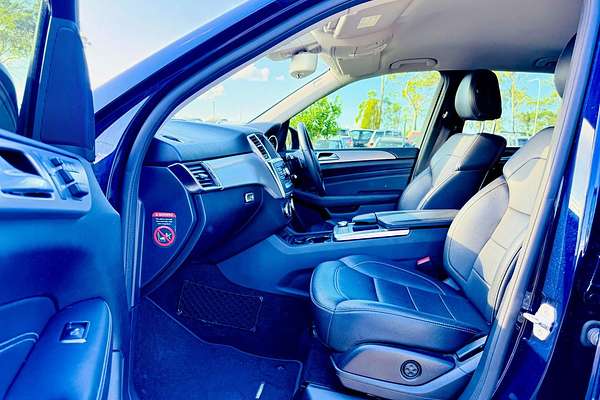 2013 Mercedes-Benz M-Class ML250 BlueTEC W166