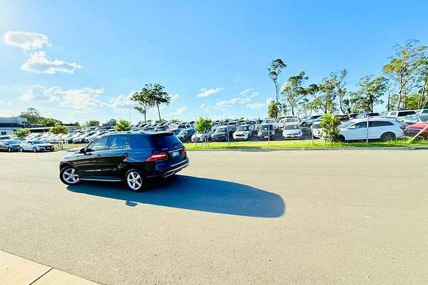 2013 Mercedes-Benz M-Class ML250 BlueTEC W166
