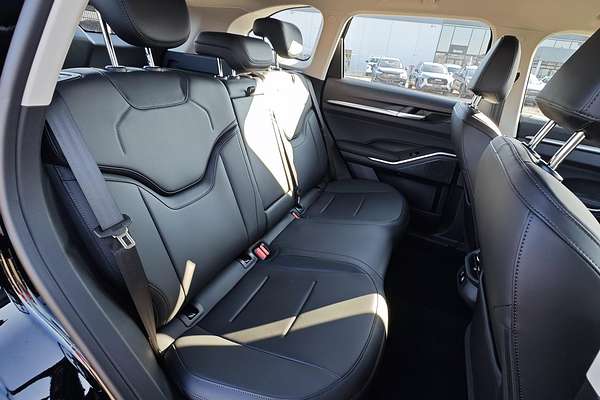 2025 GWM Haval H6 Lux Hybrid B01
