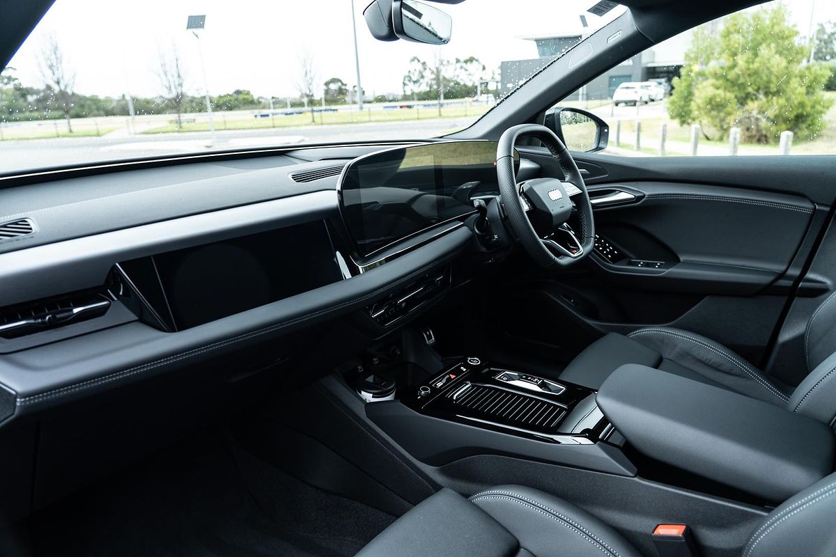 2025 Audi Q6 e-tron GF