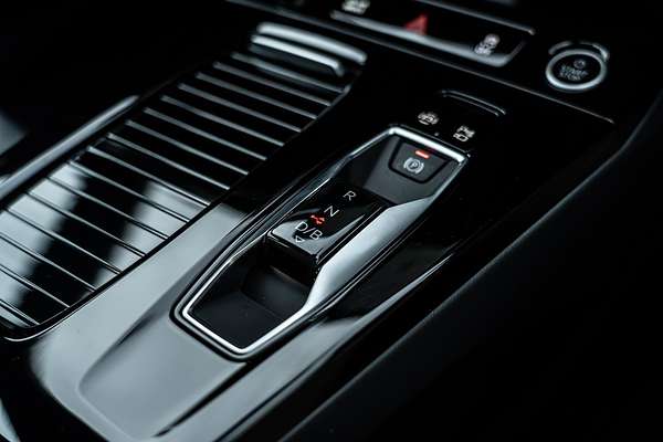 2025 Audi Q6 e-tron GF