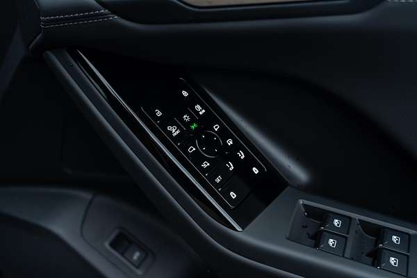 2025 Audi Q6 e-tron GF